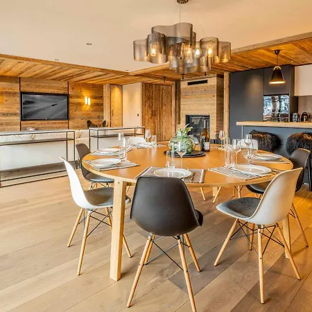 Appartement Duplex Spacieux Au Rond-point Des Pistes Avec Parking, Balcon Et Services Inclus - Fr-1-613-93 Les Allues