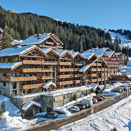 Apartment Duplex Spacieux Au Rond-point Des Pistes Avec Parking, Balcon Et Services Inclus - Fr-1-613-93